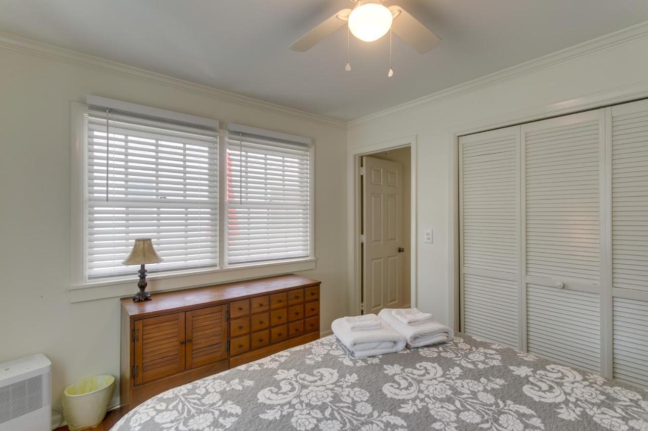 Spacious St Simons Island Vacation Rental With Pool! St. Simons Island Exterior photo